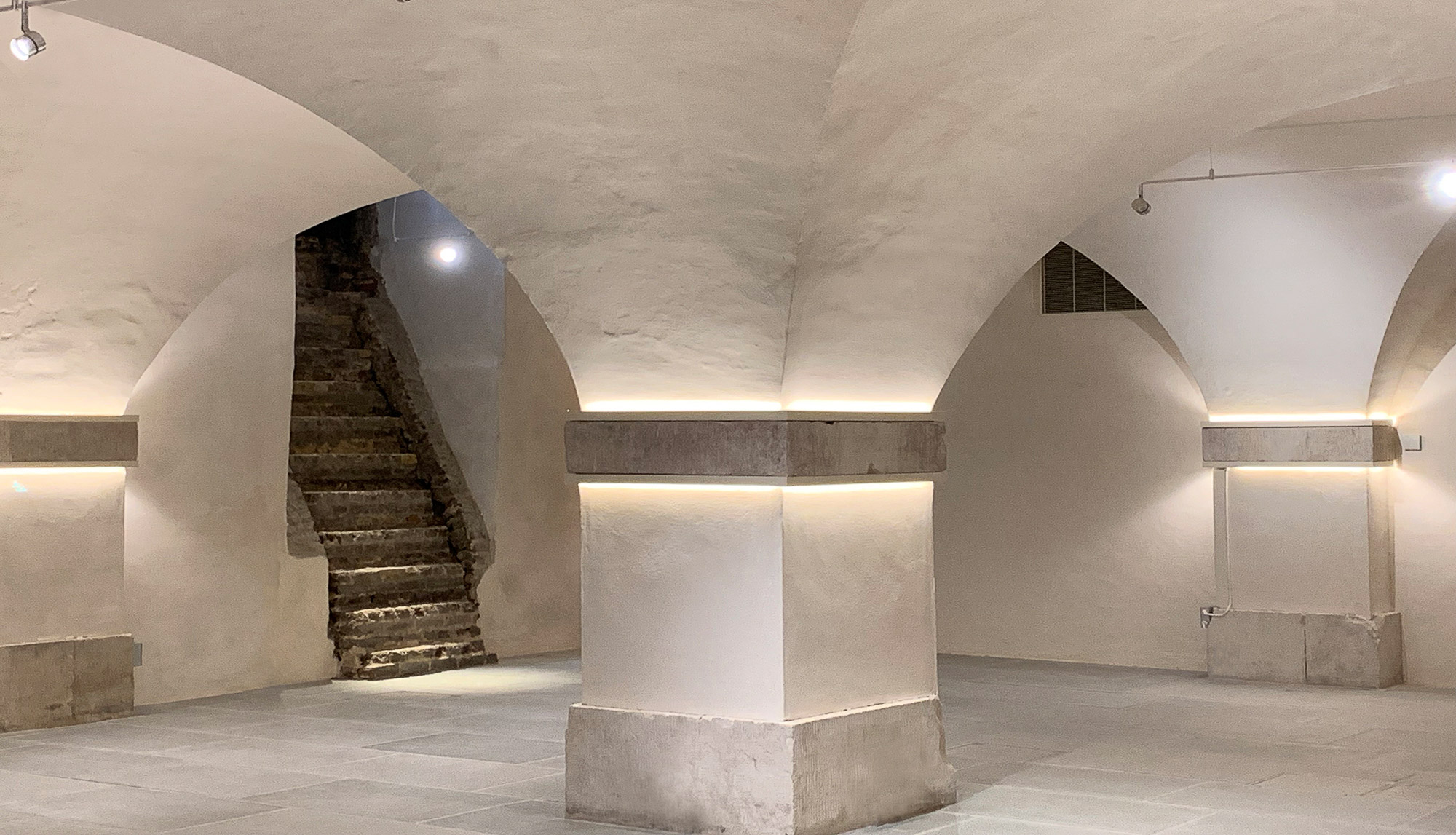 Historic building Lighting